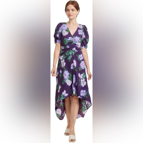 NWOT Crepe Short Sleeve Floral Midi Dress - Sz M - Picture 2 of 9